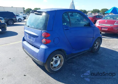 2013 Smart Fortwo Pure z USA, uszkodzony, nr VIN WMEEJ3BA1DK664524